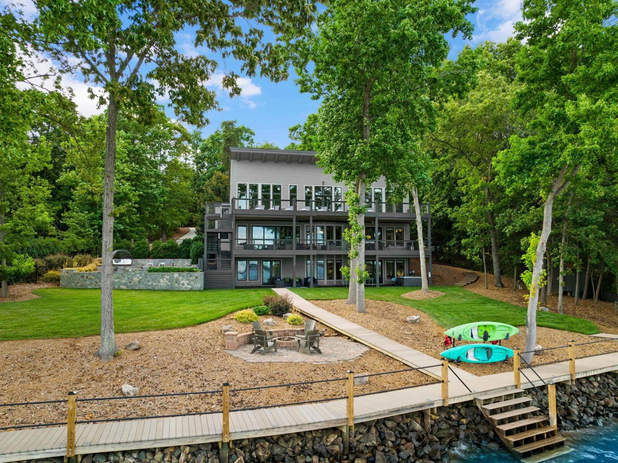 Lake Norman Getaway Mooresville Exterior photo